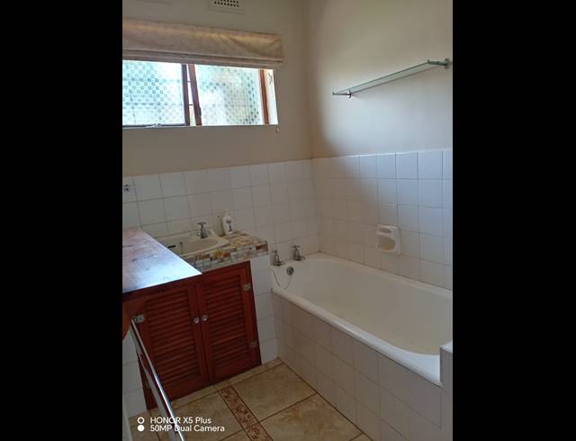 4 bed property to rent in WESTGATE